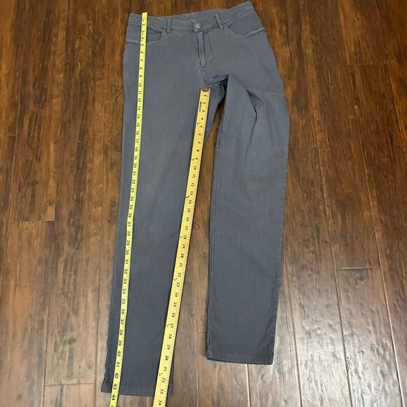 LULULEMON M's ABC Classic-Fit 5 Pocket Pant Warpstreme in Washed Grey - Picture 13 of 14